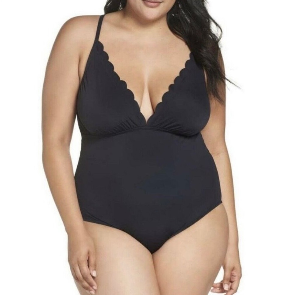 NWT La BLanca Black One Piece